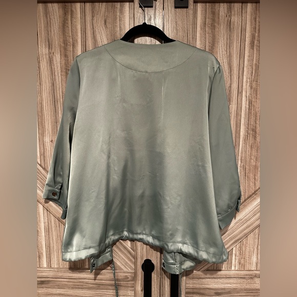 3/4 sleeve satin jacket - Picture 4 of 4